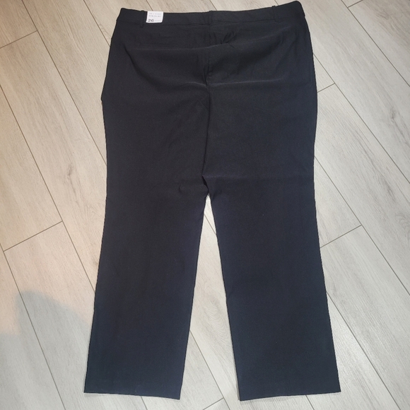 Lane Bryant Women's 4 Season Straight Leg Midrise Dress Pants Size 26 Black NEW - Picture 5 of 9